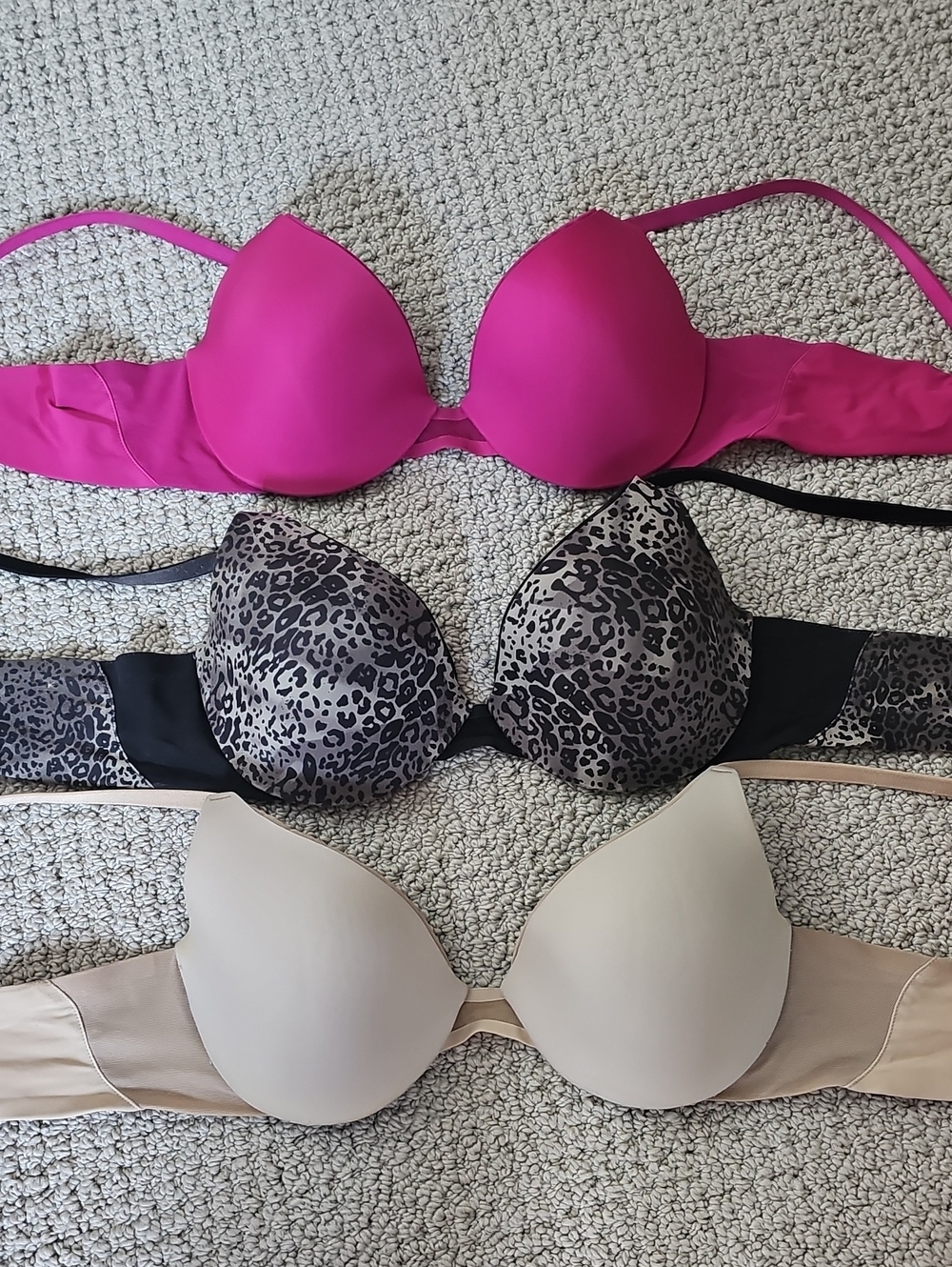 Maidenform Trio: Magenta, Leopard Print & Nude Seamless Bras (Style 07219)